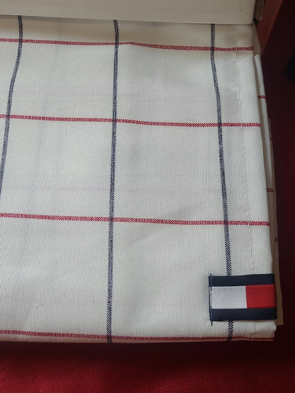 Tommy Hilfiger Glasgow Windowpane Shower Curtain